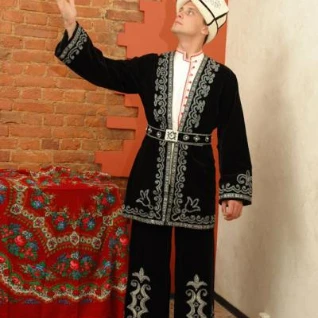 Туркменский национальный костюм