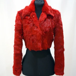 Красная укороченная шубка-трансформер