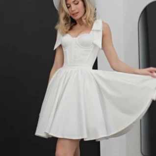 Платье Альдега белое со съемной юбкой