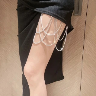 Украшение на ногу 35