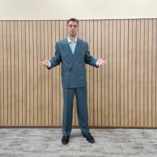 Костюм деловой мужской зеленый