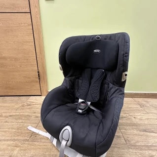 Автокресло (9-18 кг) Britax Roemer King 2