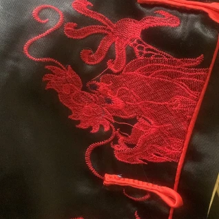 Китайский национальный костюм-женский