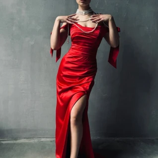 Платье вечернее Рио красное