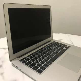 Портативный персональный компьютер  MacBook Air 13"
