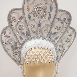 ГОЛОВНЫЕ УБОРЫ К КОСТЮМАМ СНЕГУРОЧЕК №11