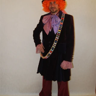 КОСТЮМ ШЛЯПНИК