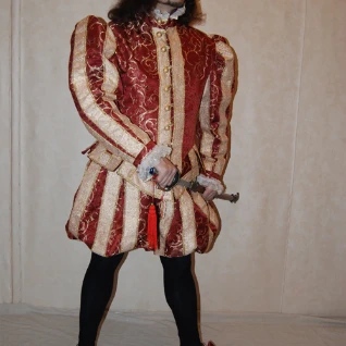 КОСТЮМ КАВАЛЕРА, ПРИНЦА, ВЕЛЬМОЖИ (16 век)