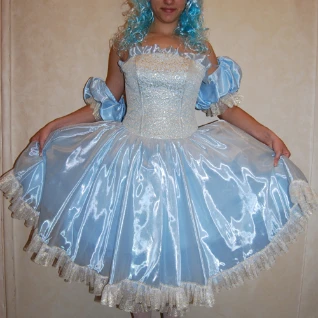 КОСТЮМ МАЛЬВИНЫ