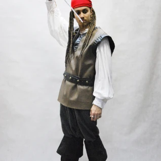 КОСТЮМ ПИРАТА ЭДВАРДА ТИЧА