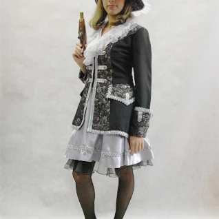 КОСТЮМ ПИРАТКА СОФИ