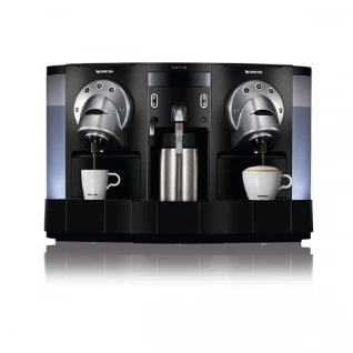 Кофемашина Nespresso Gemini 223