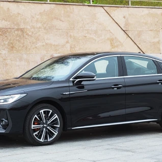 Chery Arrizo 8
