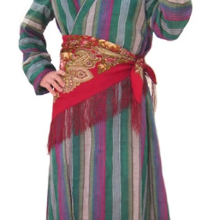 Национальный узбекский костюм