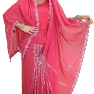 Сари розовое Платье