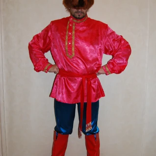 МЕДВЕДЬ В РУССКОМ КОСТЮМЕ