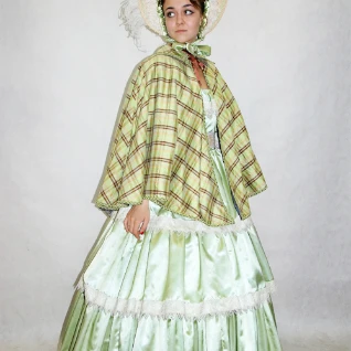 ПЛАТЬЕ БИДЕРМЕЙЕР №8 (салатовый шелк) 1830-1850 г.