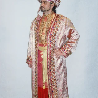 ПАДИШАХ БАХАДУР