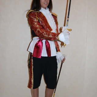 КОСТЮМ ДЕВУШКА-ТОРЕАДОР