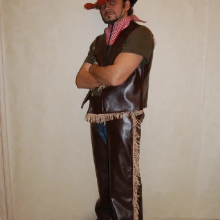 КОСТЮМ КОВБОЯ 4