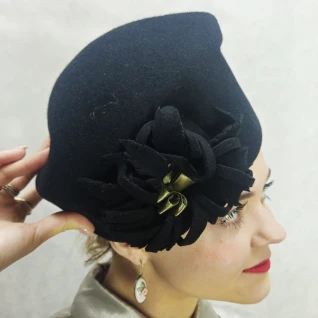 ШЛЯПКА ЖЕНСКАЯ СТИЛЯГИ