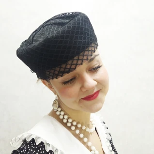 ШЛЯПКА ЖЕНСКАЯ СТИЛЯГИ