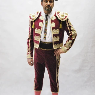 КОСТЮМ ТОРЕАДОРА МАНУЭЛЯ