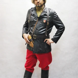 ФОРМА КОМАНДИРА КРАСНОЙ АРМИИ