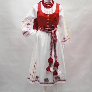 НАЦИОНАЛЬНЫЙ КОСТЮМ №2