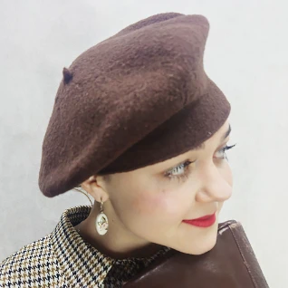 БЕРЕТ ЖЕНСКИЙ СТИЛЯГИ