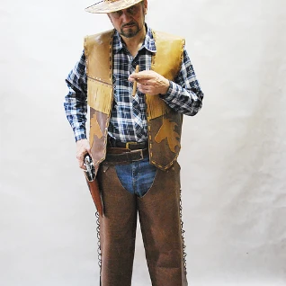 КОСТЮМ КОВБОЯ (кожа) 8