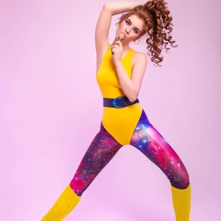 Образ в стиле 80-90х женский