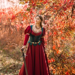 Женский Средневековый образ Офелия