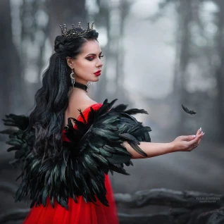 Костюм женский Алая готическая роза