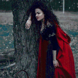 Костюм женский Красная шапочка 2