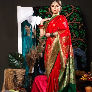 Индийский костюм «Абха» женский