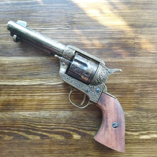 Макет револьвера Peacemaker 45калибра 1873год