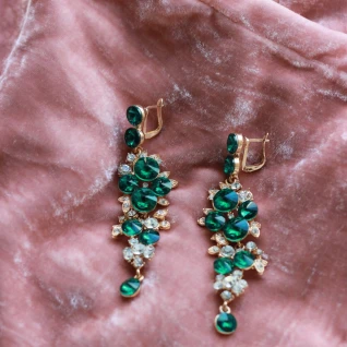 Серьги изумрудные