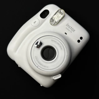 Фотоаппарат Instax mini 11