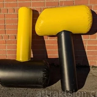 Молоток гигантский