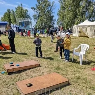 Корнхол (Cornhole)