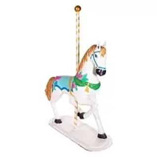 Конь белый цирковой