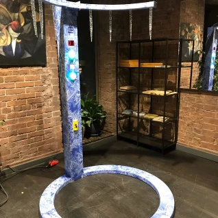 Аттракцион супер-реакция Новогодние сосульки