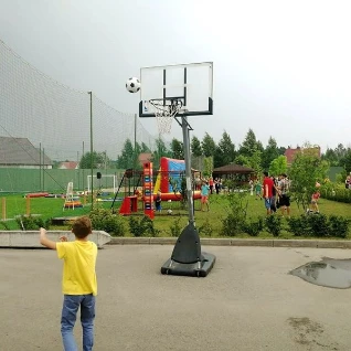 Баскетбольная стойка – кольцо