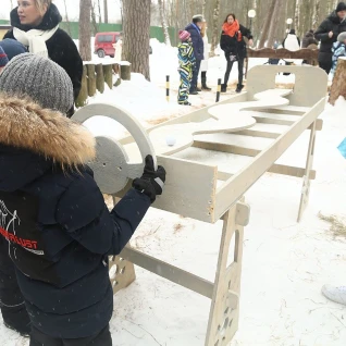 Масленичная забава «Зигзаг удачи»