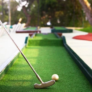 Масленичный минигольф