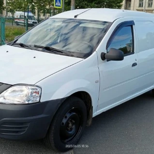 Автомобиль Лада Ларгус