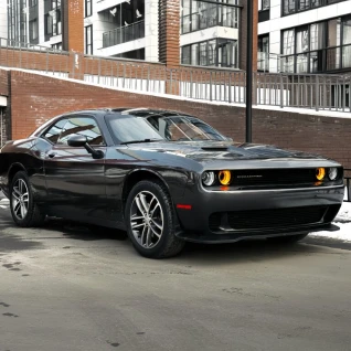 Автомобиль Dodge Challenger 4WD