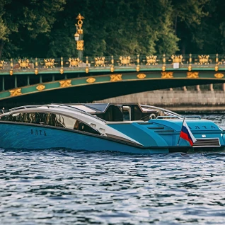 Прогулочная яхта катер Ялта
