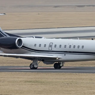 Embraer Legacy 650